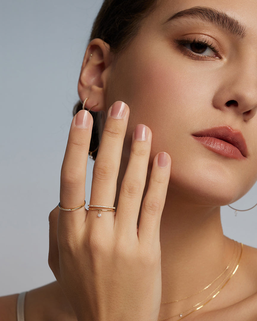 CHEVAL | Single Floating Diamond Ring