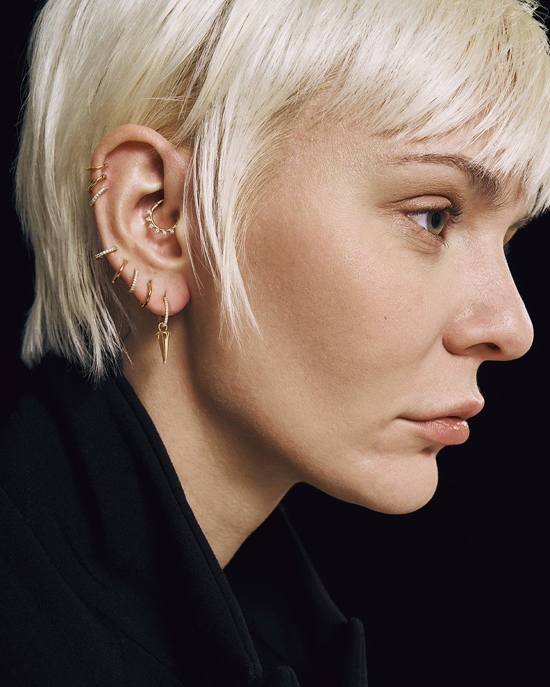 MARYKATE | Narrow Paperclip Huggie