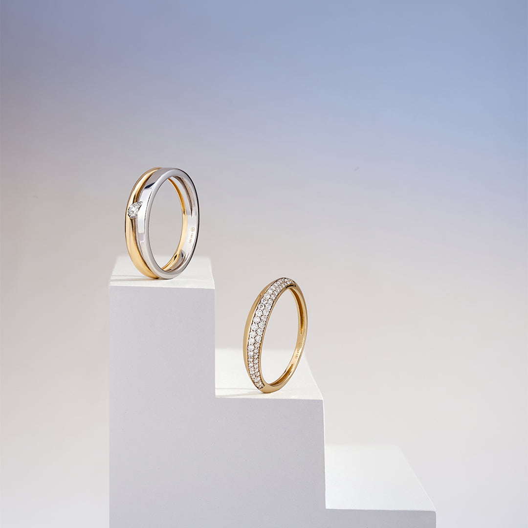 SANILIA | Two-Tone Bezel Pear Lab Grown Diamond Ring