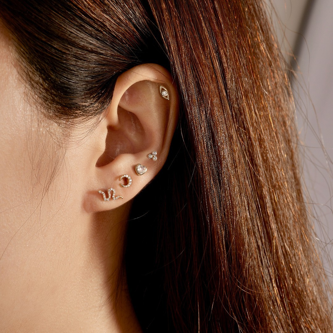 SELENE | Diamond Crescent Moon Threadless Flatback Earring