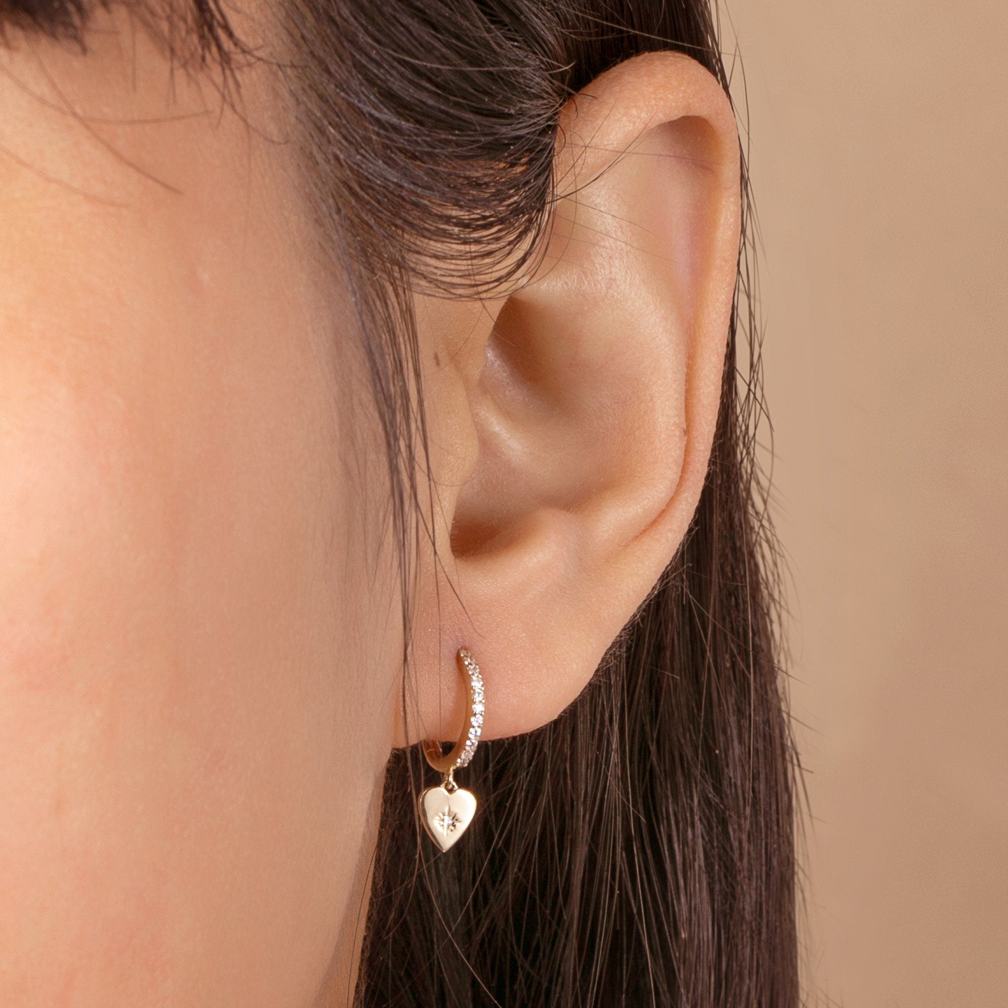 VICTORIA | Single Diamond Heart Hoop Hoops & Huggies AURELIE GI