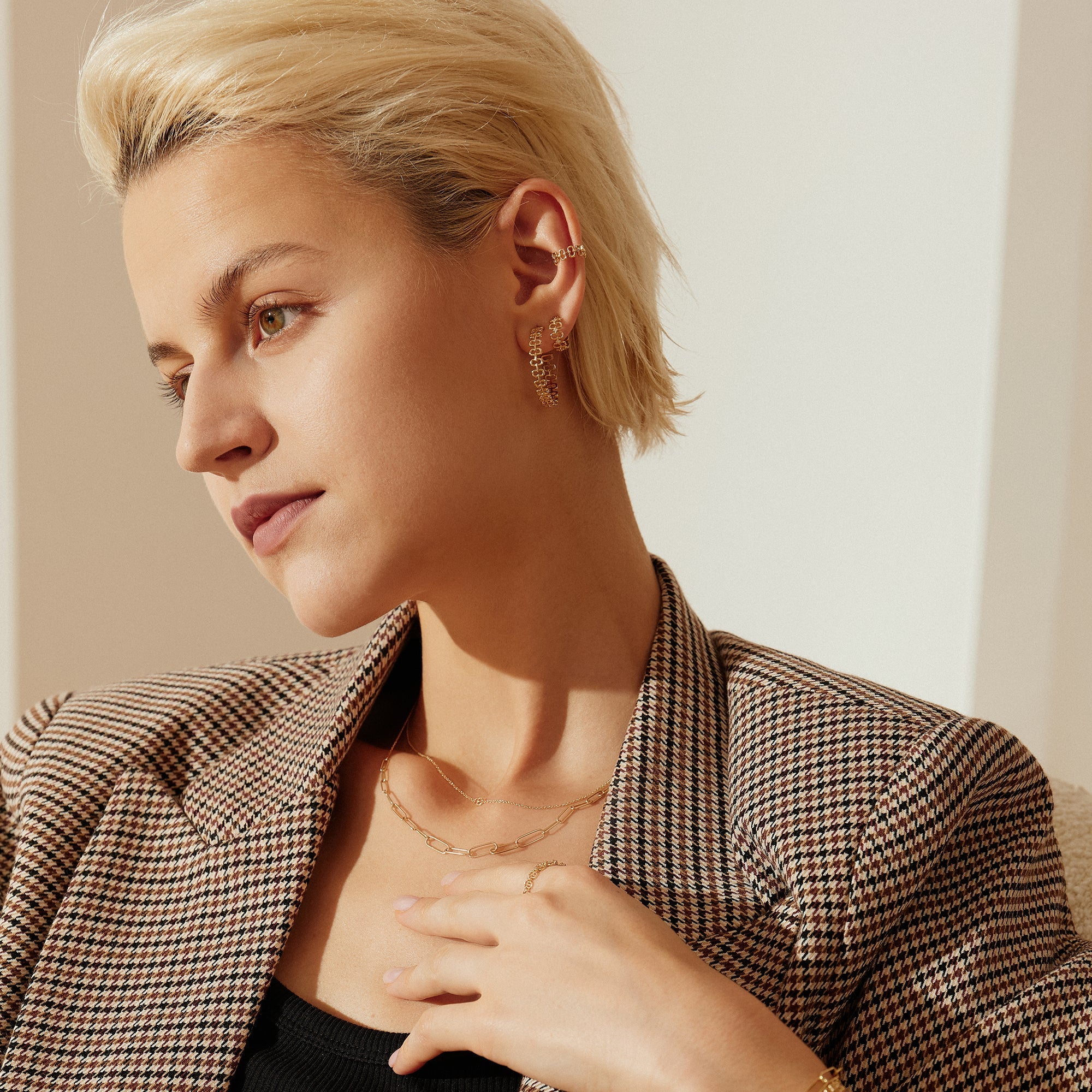 ELEANOR | Slender Paper Clip C-Hoop Earrings Hoops & Huggies AURELIE GI