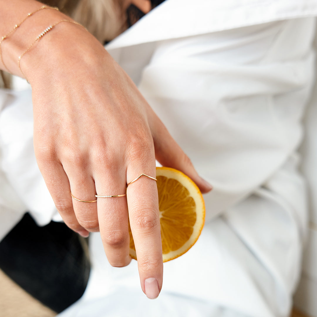 VEE | Gold Wishbone Ring