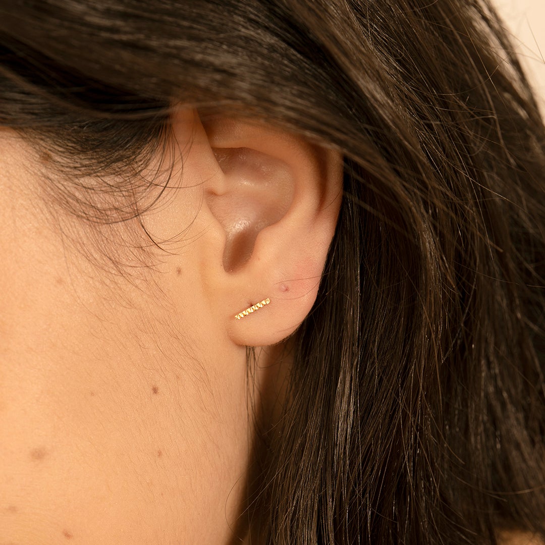 DAISY | Single Diamond Cut Earring Studs AURELIE GI