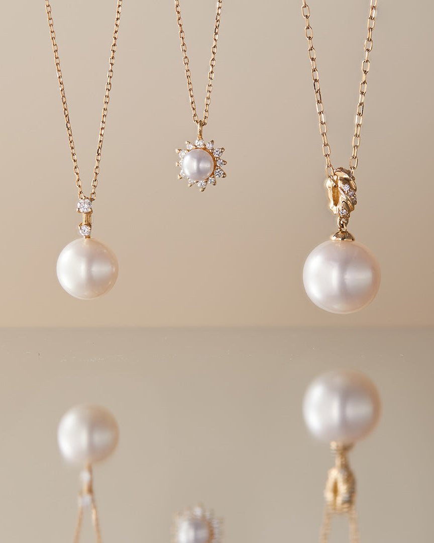 KALINDA | Pearl Necklace with Lab Grown Diamond Accent