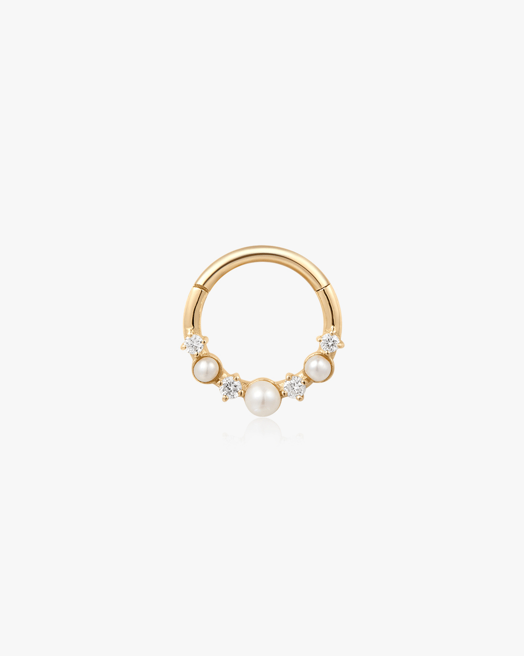 ADDY | Pearl and Lab Grown Diamond Clicker Earring