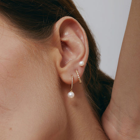 Diamond & Pearl Piercing Huggie Earring Set