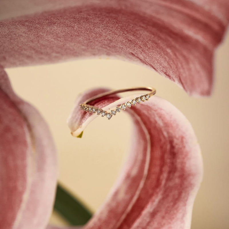 Pre-Owned 9ct Gold Illusion Diamond Wishbone Ring – Charles Fish