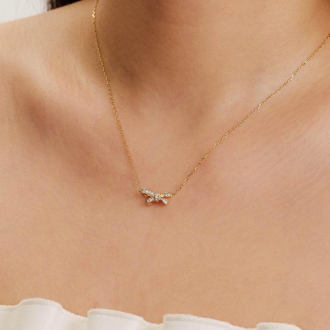 aurelie gi 14k gold Lab Grown Diamond Bow Necklace
