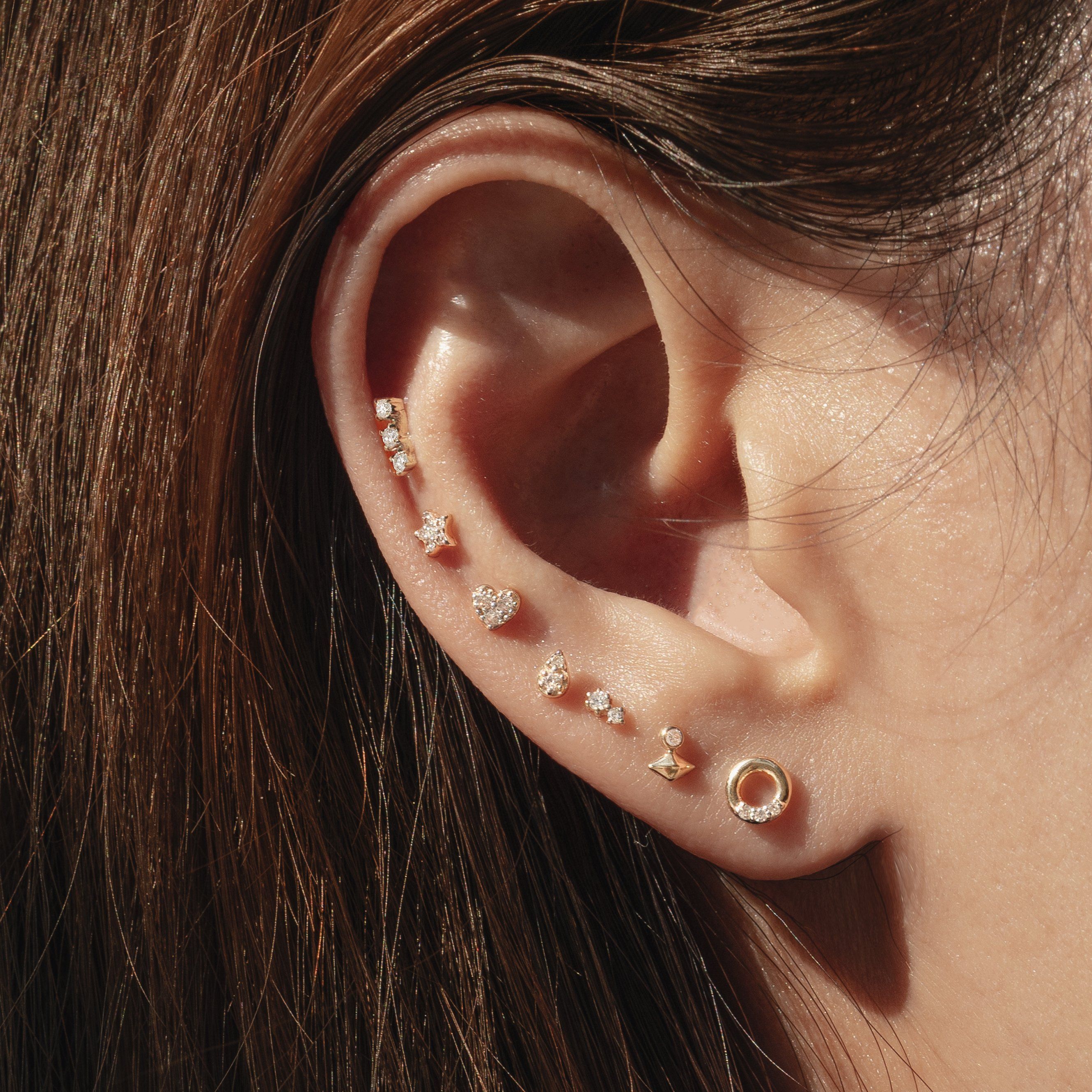 BEY | Graduated Bezel Diamond Studs Studs AURELIE GI 