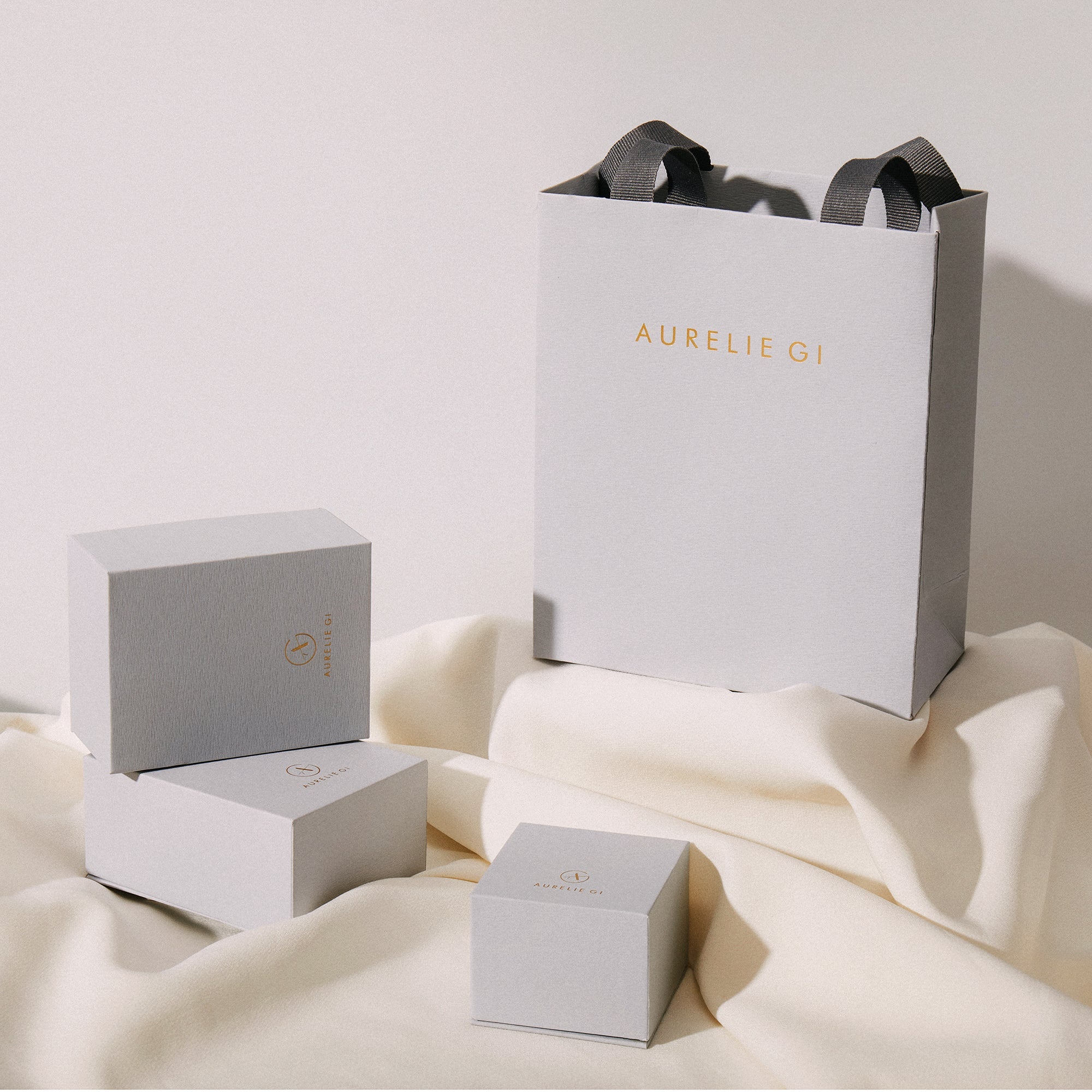 GEMMA | Curved Aquamarine and Diamond Ring Rings AURELIE GI 