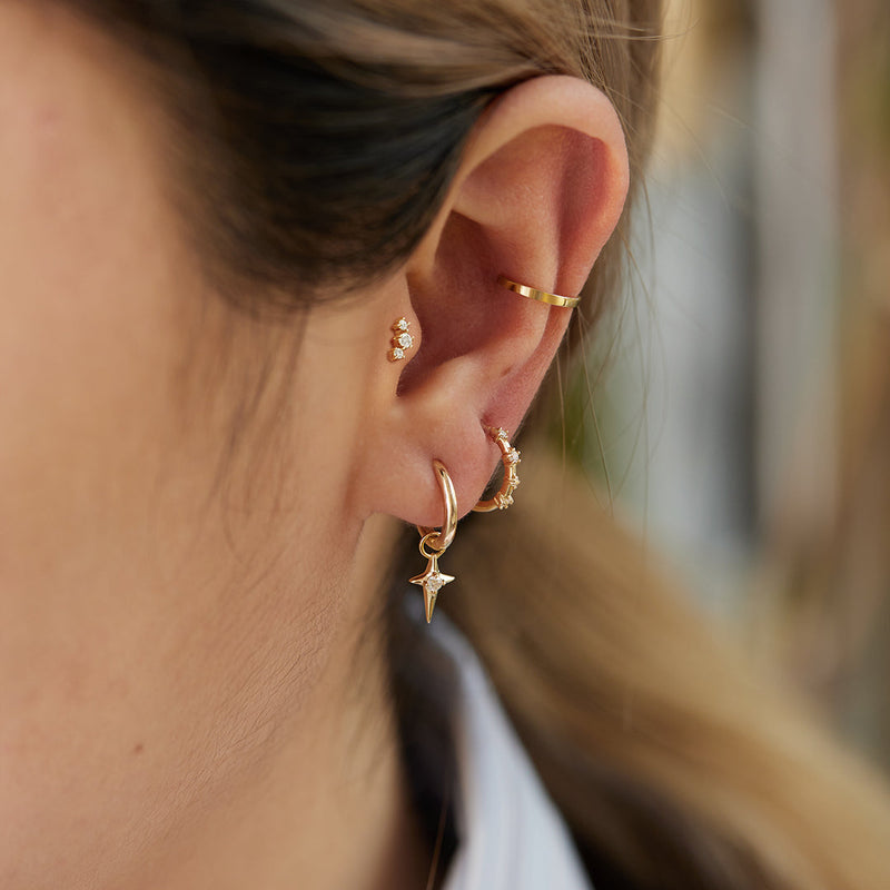 CARINA | Single Star Huggie Hoop Earring Earrings AURELIE GI 