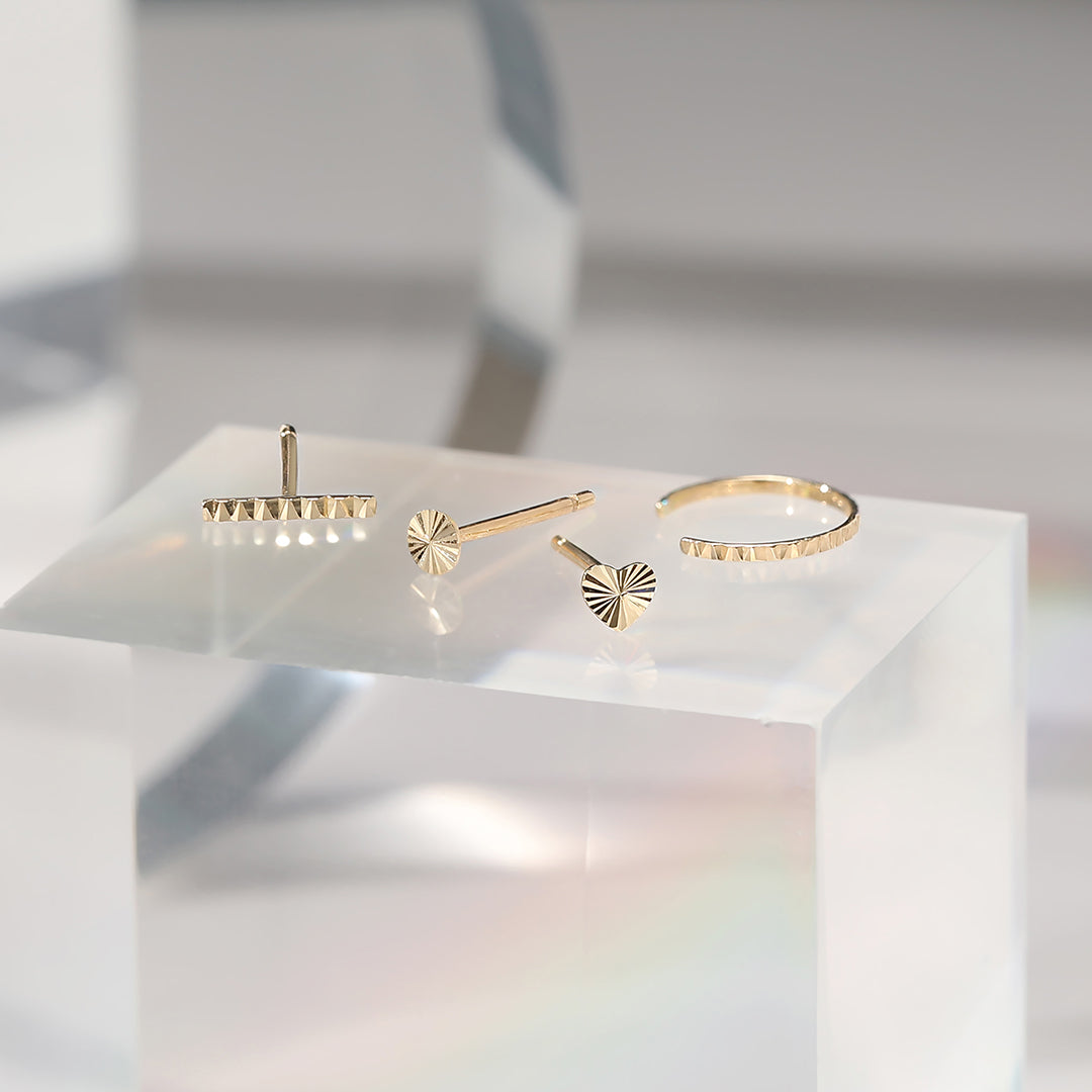 CORAL | Single Diamond Cut Circle Stud Earring Studs AURELIE GI 