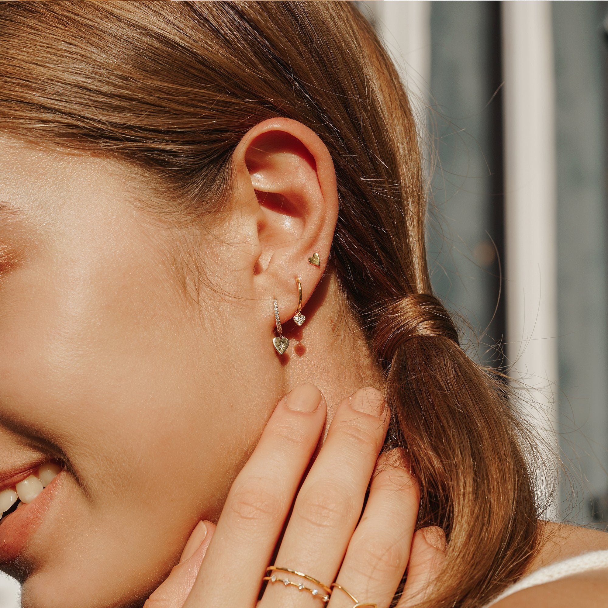 VICTORIA | Single Diamond Heart Hoop Hoops & Huggies AURELIE GI 