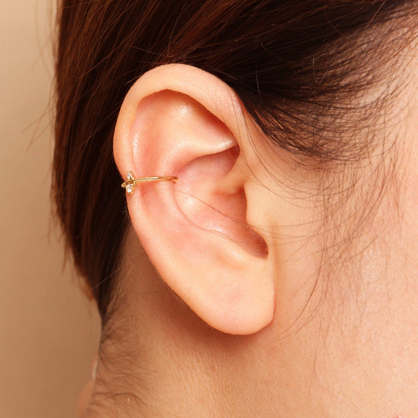DEITY | Single Diamond Ear Cuff Ear Cuffs AURELIE GI 