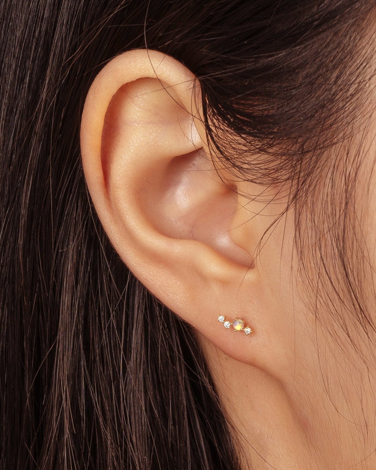 VENUS | Single Opal and Diamond Stud Studs AURELIE GI 