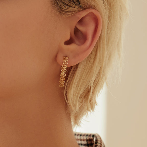 ELEANOR | Slender Paper Clip C-Hoop Earrings Hoops & Huggies AURELIE GI 