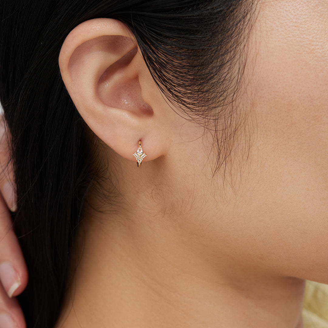 AURORA | Pear and Baguette White Sapphire Huggie Hoop Earrings AURELIE GI 
