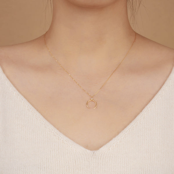 GLORIA | Diamond Arc Necklace Necklaces AURELIE GI 
