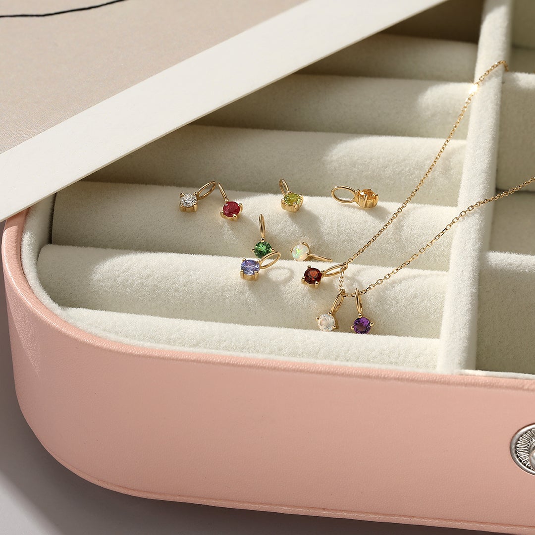 JUNE | Moonstone Necklace Charm Necklace Charms AURELIE GI 